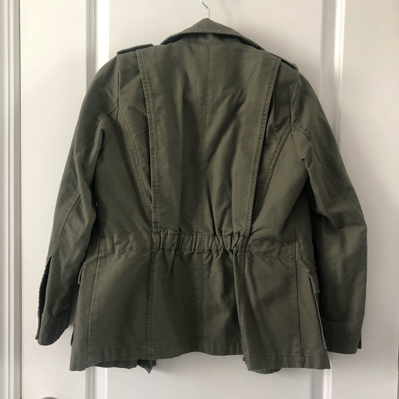 Green Cargo Jacket - Picture 5 of 9